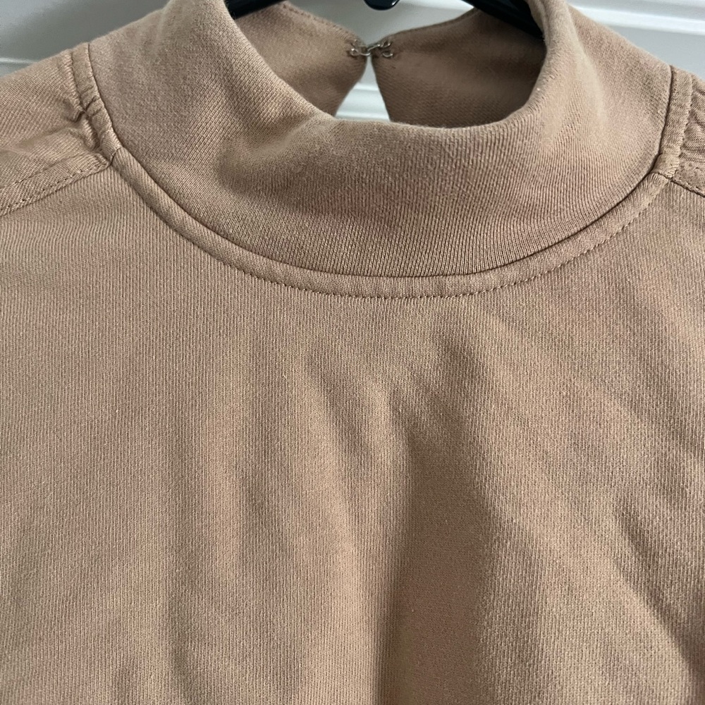 Zara Tan Women's Sweatshirt - Size Medium - Picture 4 of 6